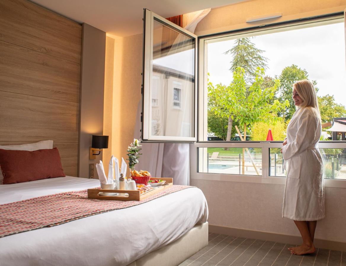 Logis Hotel Relais Saint Jacques - Chateauroux Deols Exterior photo